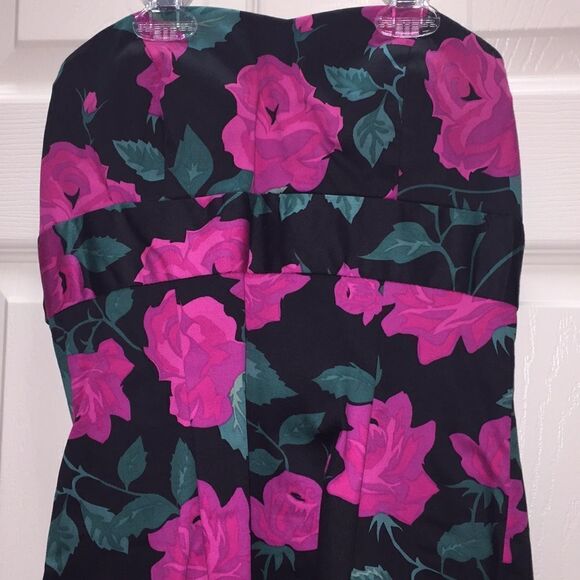 Forever 21 Strapless Flower Dress Small - Picture 2 of 6